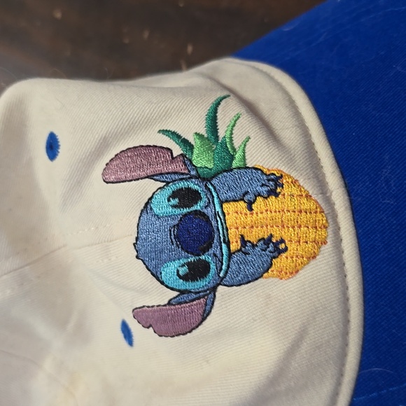 Stitch hat - Picture 3 of 3